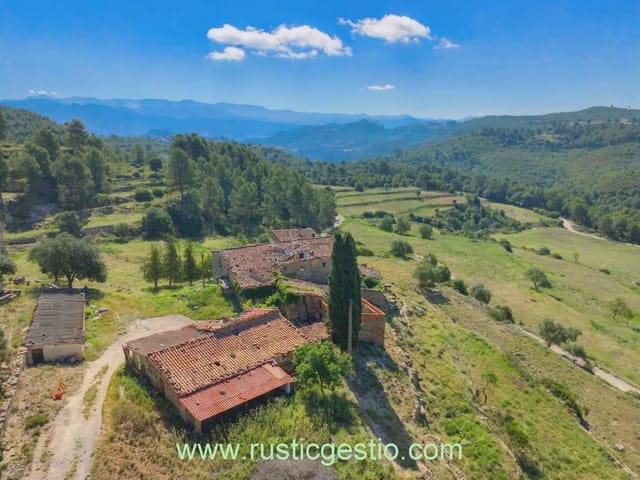5 soveværelse Finca/Landehus til salg i Castellgalí med garage - € 650.000 (Ref: 9936730)
