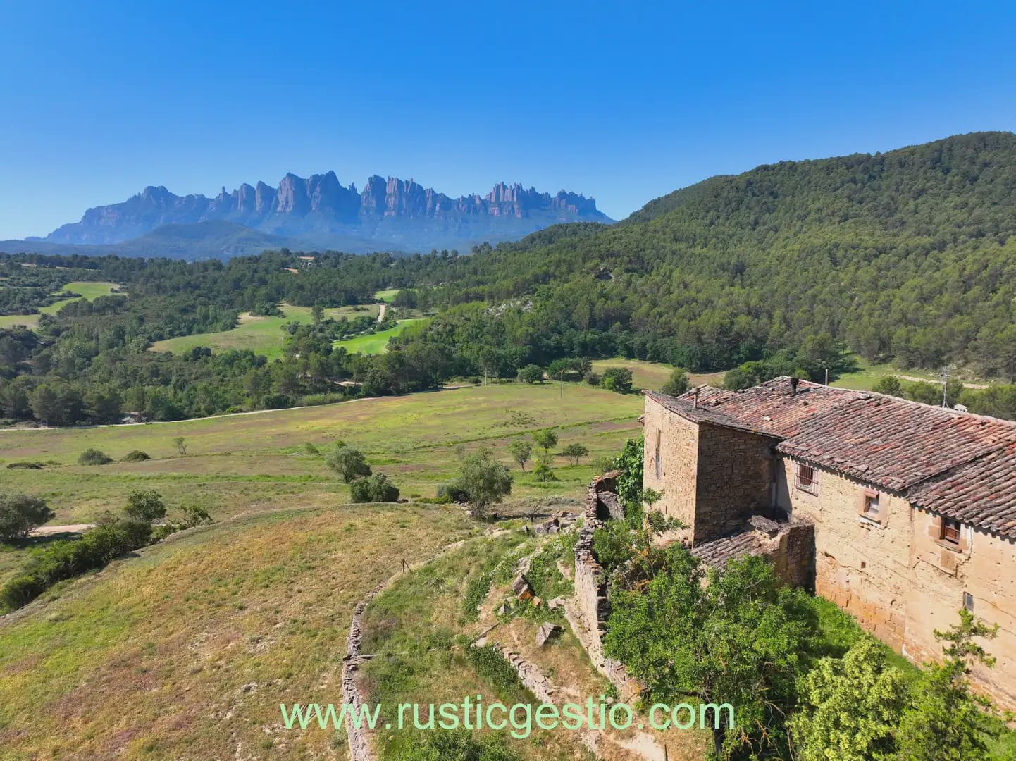 5 soveværelse Finca/Landehus til salg i Castellgali med garage - € 650.000 (Ref: 9936730)