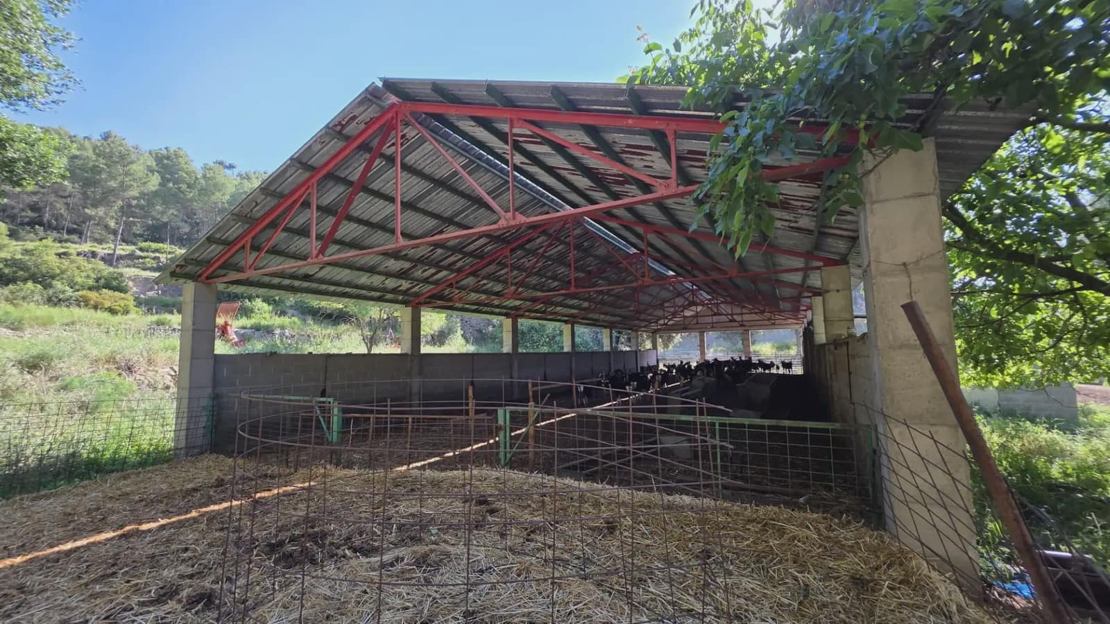5 soveværelse Finca/Landehus til salg i Castellgali med garage - € 650.000 (Ref: 9936730)