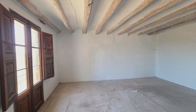 4 bedroom Finca/Country House for sale in Odena - € 495,000 (Ref: 9958955)
