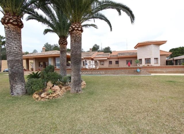 5 bedroom Villa for sale in Gargasindi, Calpe / Calp with pool - € 2,200,000 (Ref: 9141223)