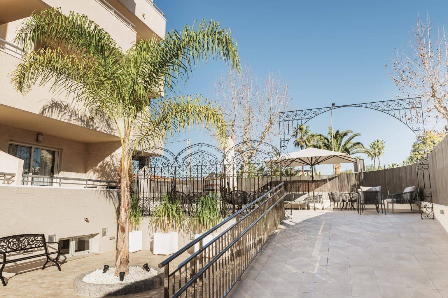 Hotel te koop in Altea - € 5.150.000 (Ref: 9357235)