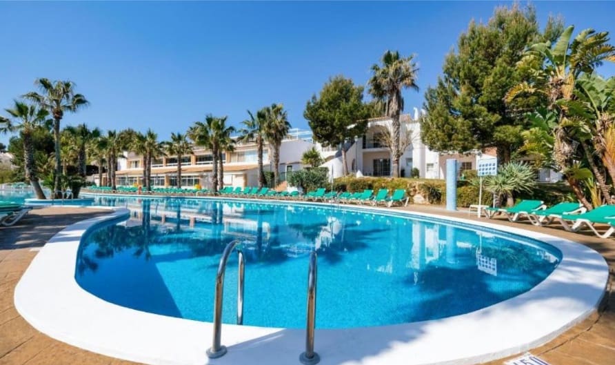 184 soverom Hotell til salgs i Coves Noves - € 67 000 000 (Ref: 9357241)