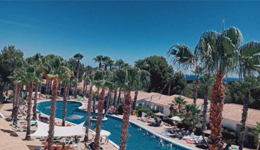 184 soverom Hotell til salgs i Coves Noves - € 67 000 000 (Ref: 9357241)