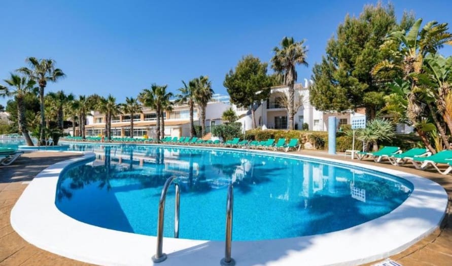 184 soverom Hotell til salgs i Coves Noves - € 67 000 000 (Ref: 9357241)