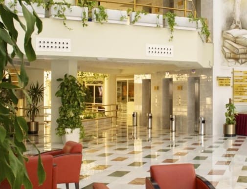 396 sypialnia Hotel na sprzedaż w Miasto Almería z basenem - 45 000 000 € (Ref: 9371146)