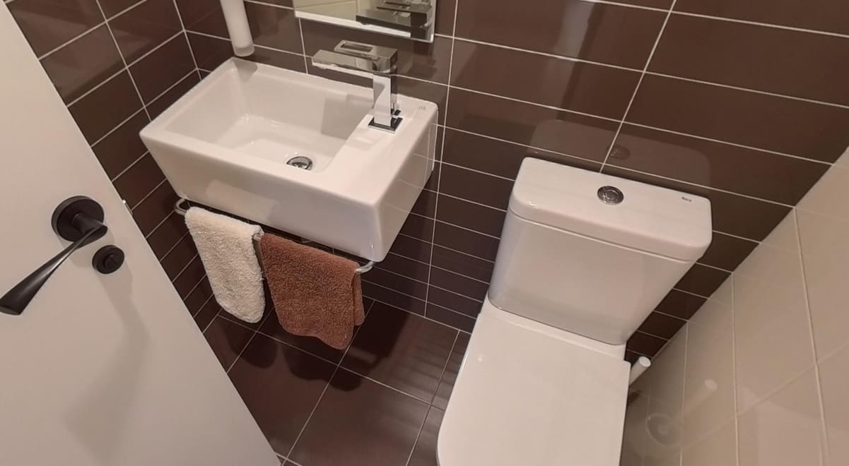 5 bedroom Townhouse for sale in Paterna with pool - € 425,000 (Ref: 9378092)