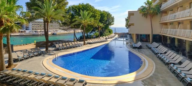 338 soveværelse Hotel til salg i Palma de Mallorca - € 53.000.000 (Ref: 9380035)