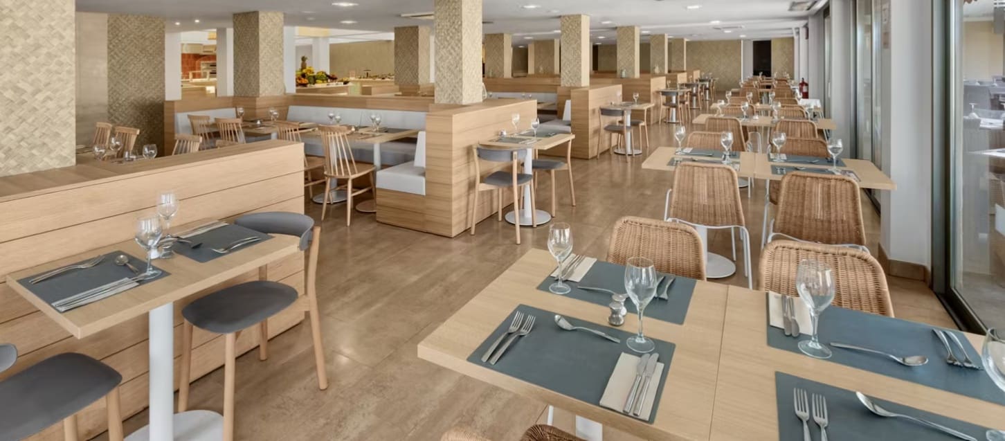 338 slaapkamer Hotel te koop in Palma de Mallorca - € 53.000.000 (Ref: 9380035)