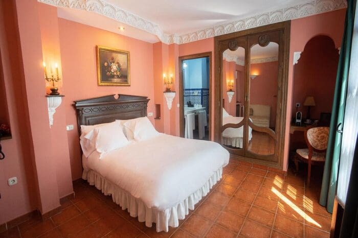 Hotel para venda em Malaga del Fresno - 4 000 000 € (Ref: 9380046)