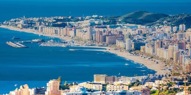 125 sovrum Hotell till salu i Málaga stad - 45 500 000 € (Ref: 9645677)