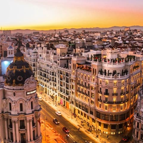 41 Zimmer Hotel zu verkaufen in Madrid Stadt - 6.500.000 € (Ref: 9678126)