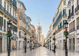 Hotel for sale in Malaga city - € 7,700,000 (Ref: 9729565)