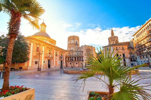 65 slaapkamer Hotel te koop in Patraix, Valencia stad - € 13.000.000 (Ref: 9869641)
