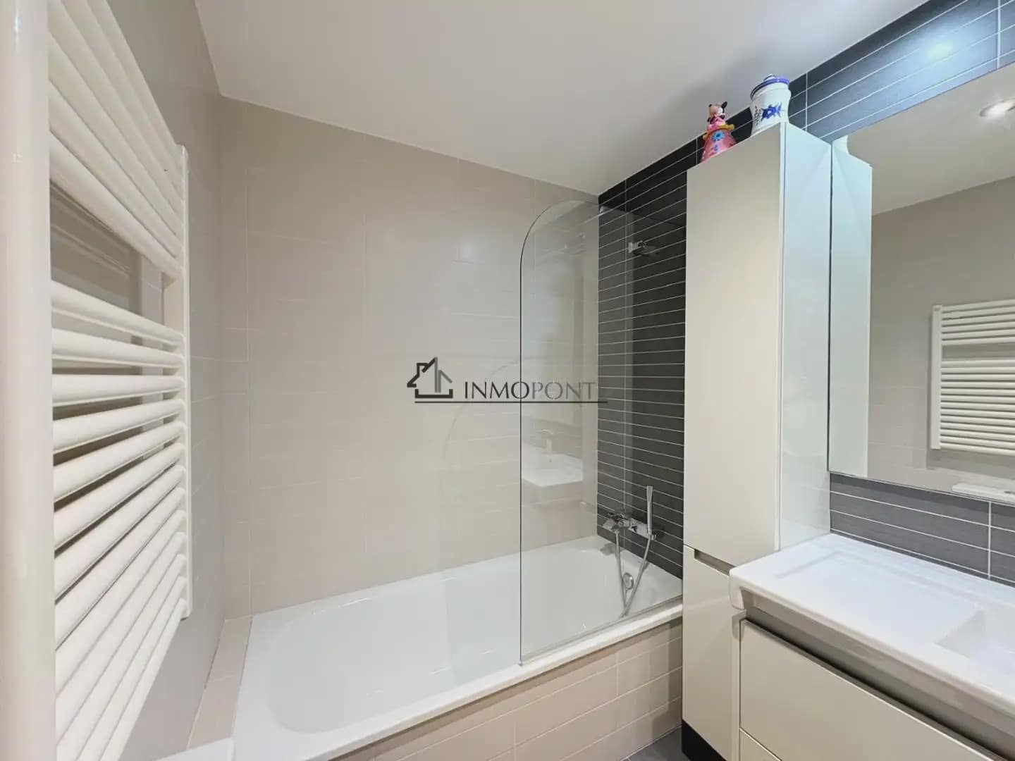 3 camera da letto Appartamento in vendita in Pontevedra citta con piscina garage - 329.000 € (Rif: 10014814)