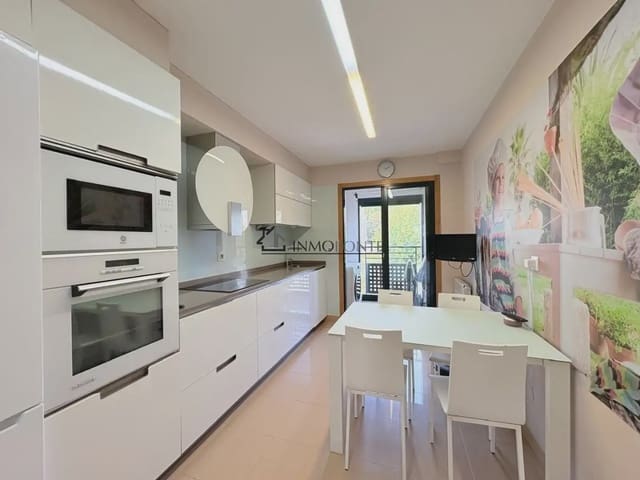 3 camera da letto Appartamento in vendita in Pontevedra città con piscina garage - 329.000 € (Rif: 10014814)