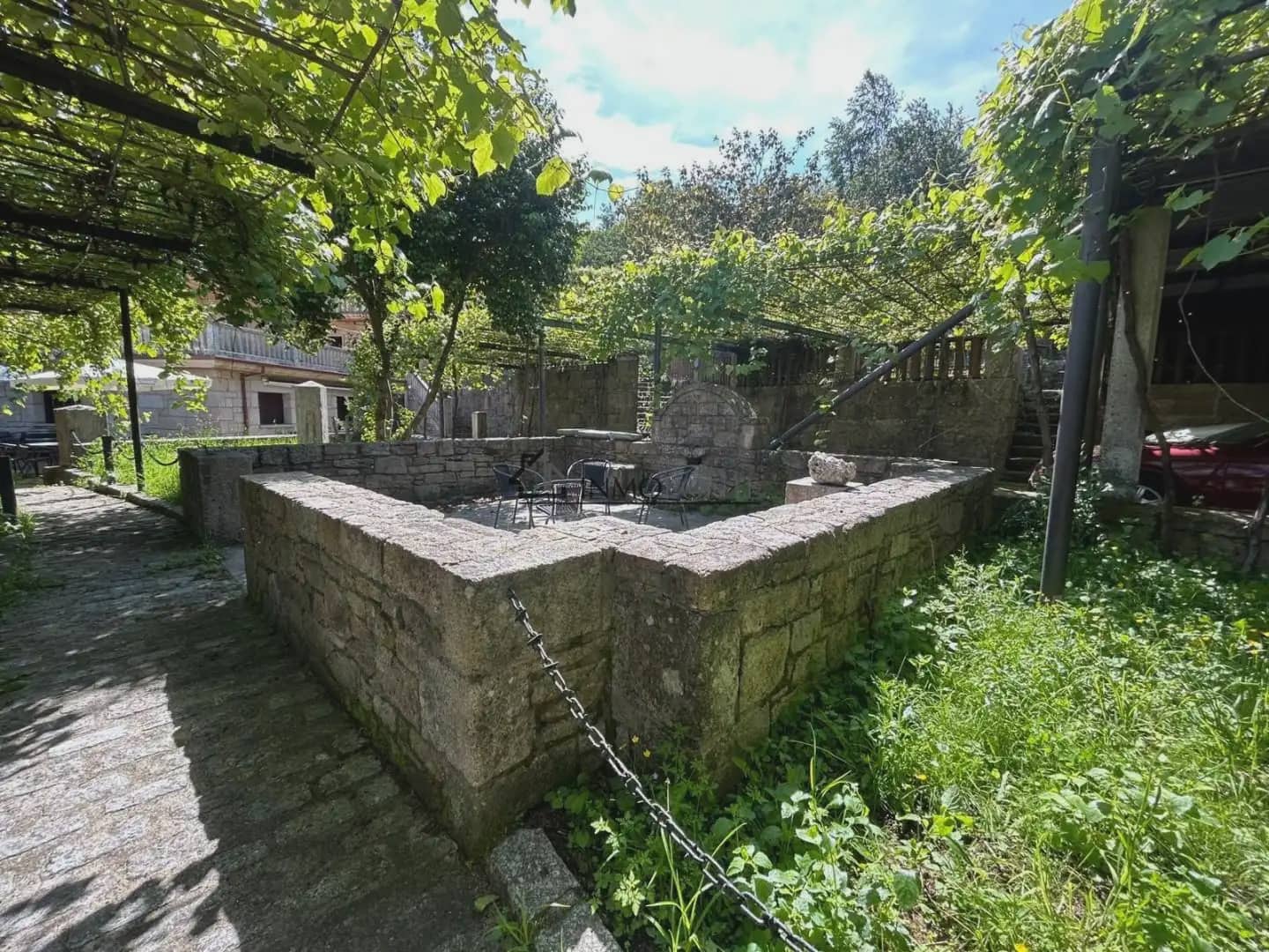 Gewerbe zu verkaufen in Cotobade - 800.000 € (Ref: 10021236)