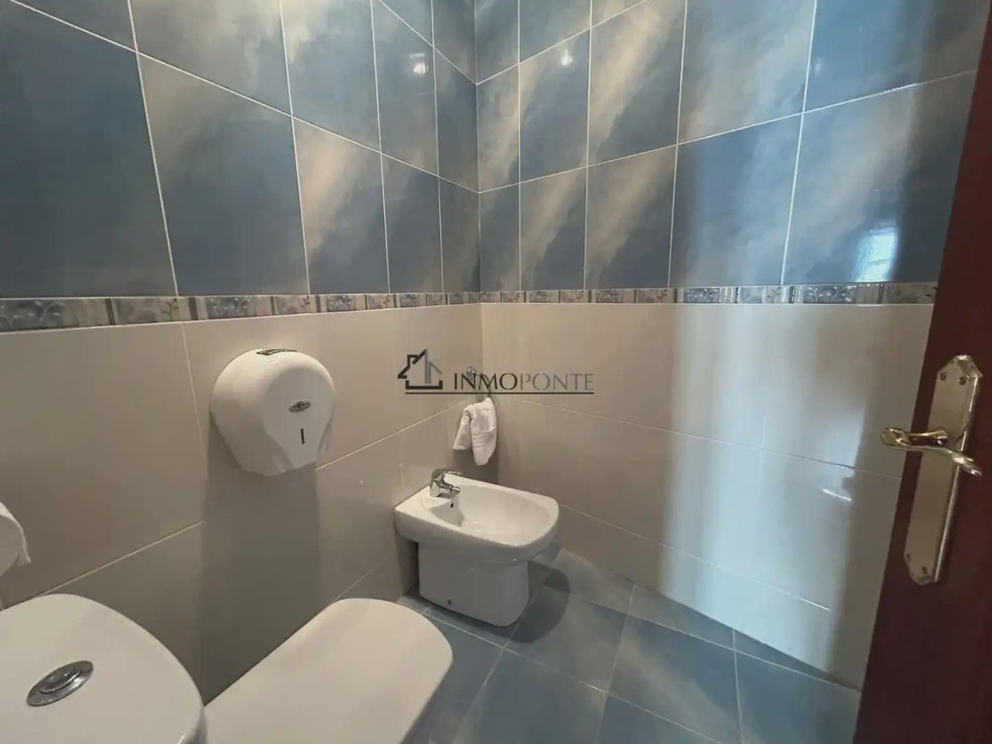 Gewerbe zu verkaufen in Cotobade - 800.000 € (Ref: 10021236)