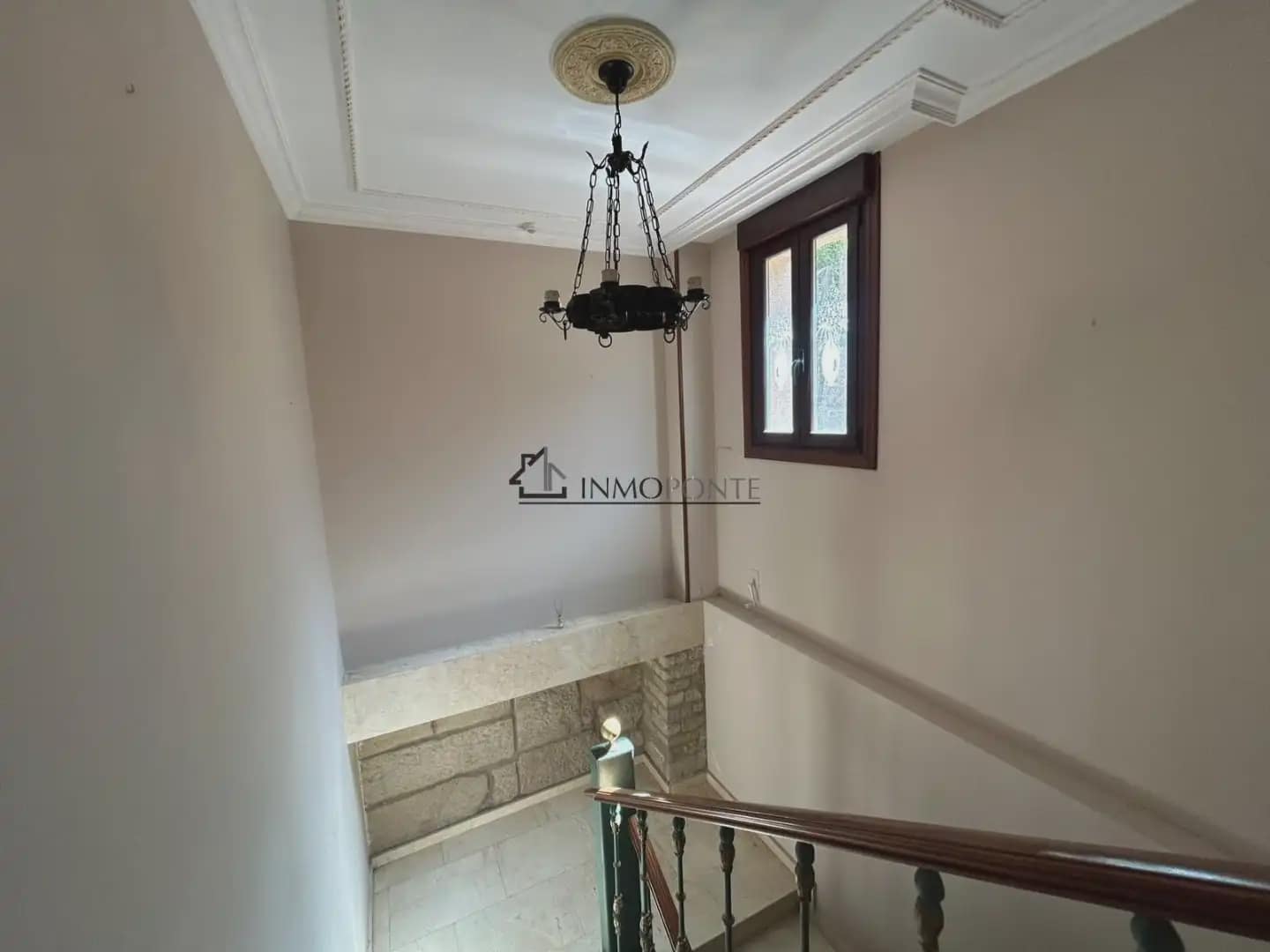 Gewerbe zu verkaufen in Cotobade - 800.000 € (Ref: 10021236)