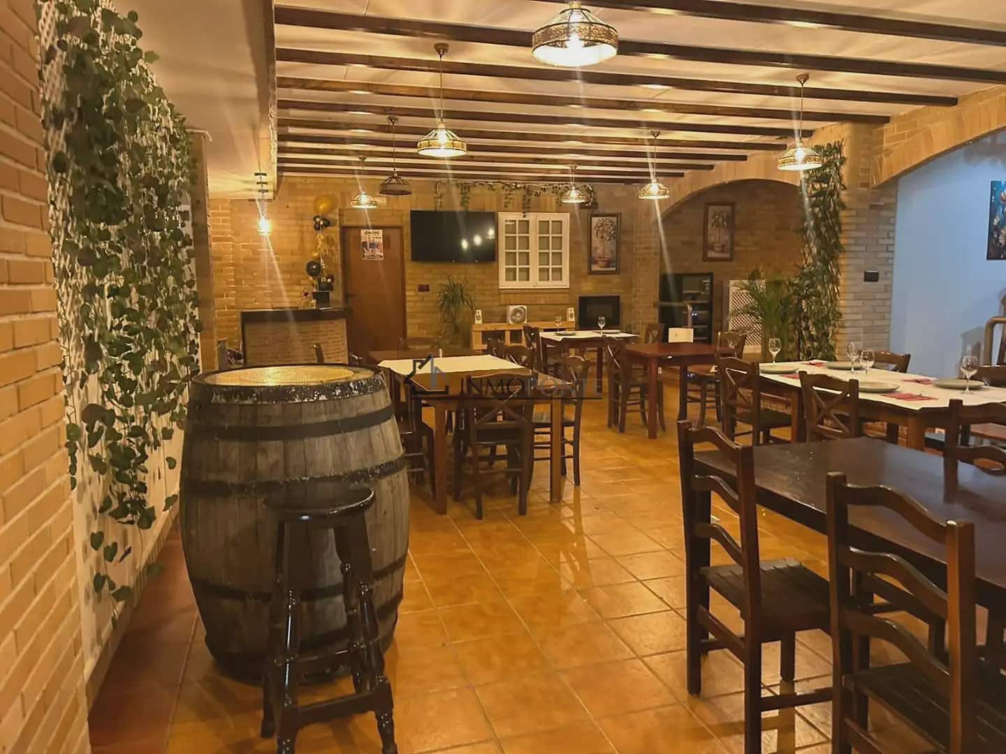 Gewerbe zu verkaufen in Cotobade - 800.000 € (Ref: 10021236)