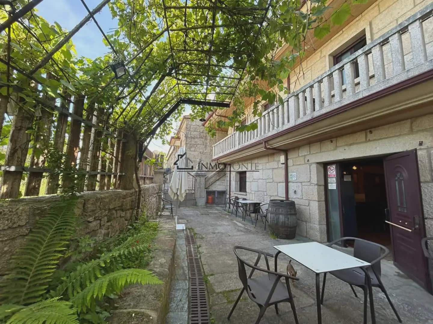 Gewerbe zu verkaufen in Cotobade - 800.000 € (Ref: 10021236)