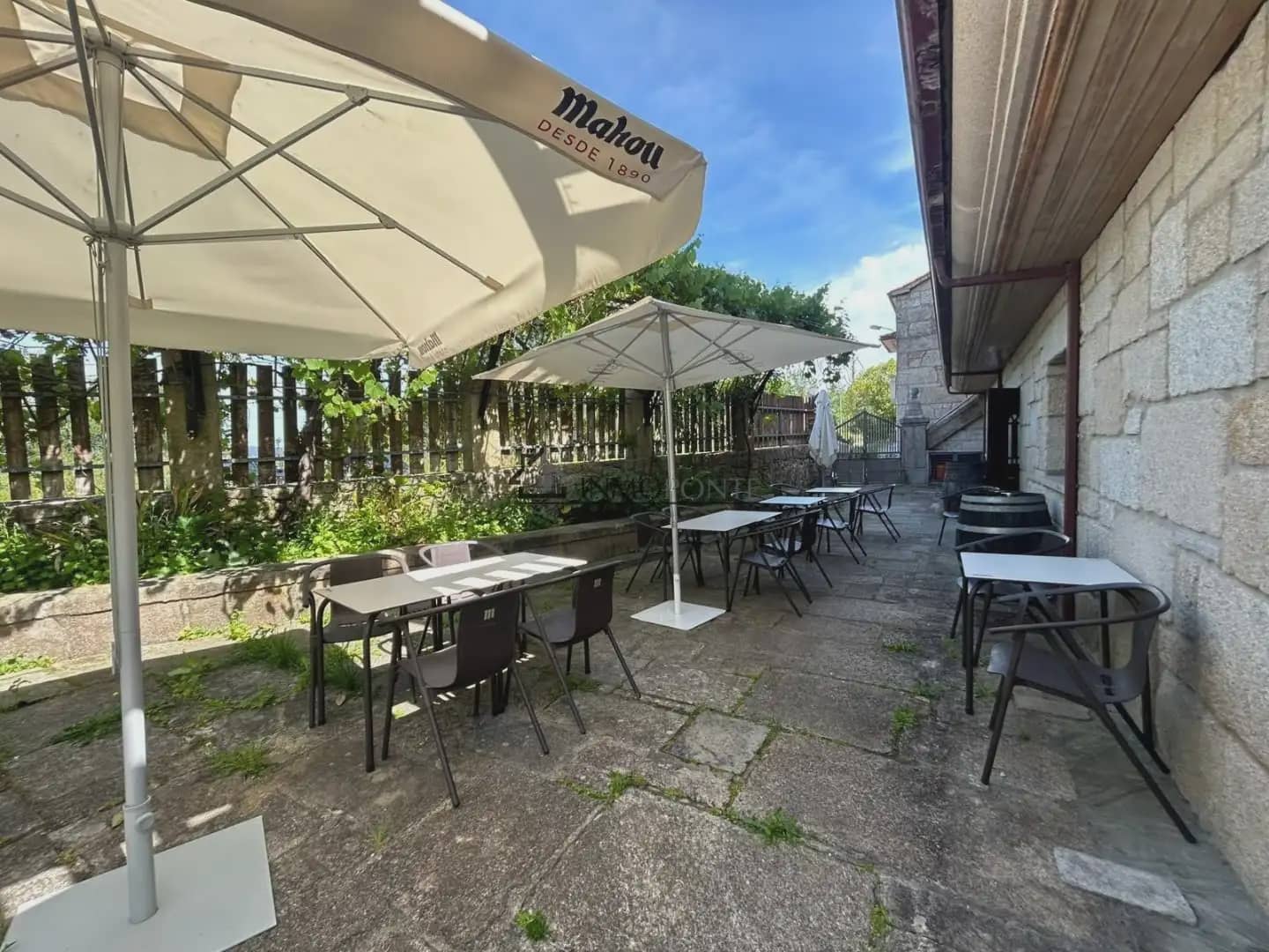 Gewerbe zu verkaufen in Cotobade - 800.000 € (Ref: 10021236)