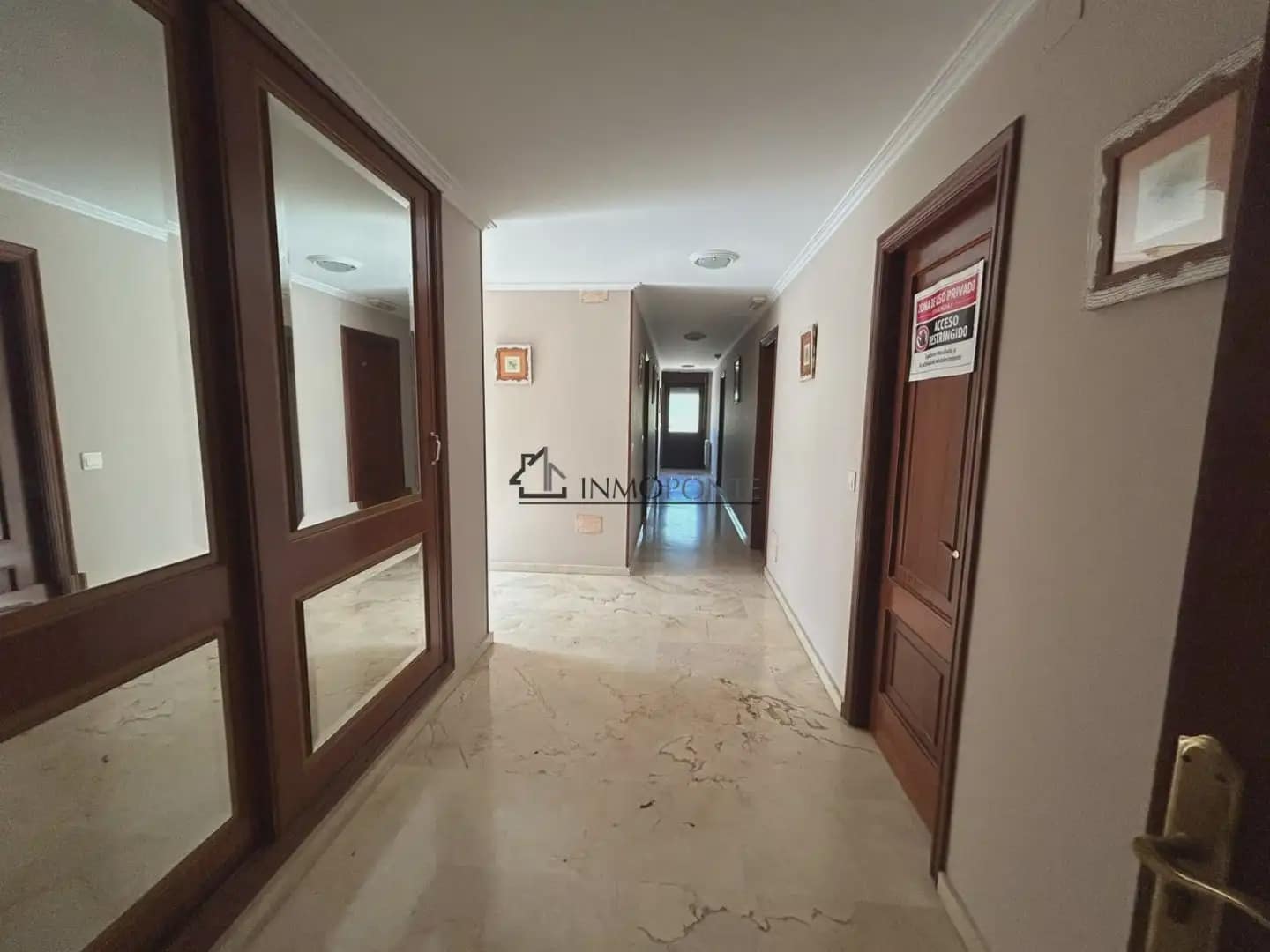 Gewerbe zu verkaufen in Cotobade - 800.000 € (Ref: 10021236)