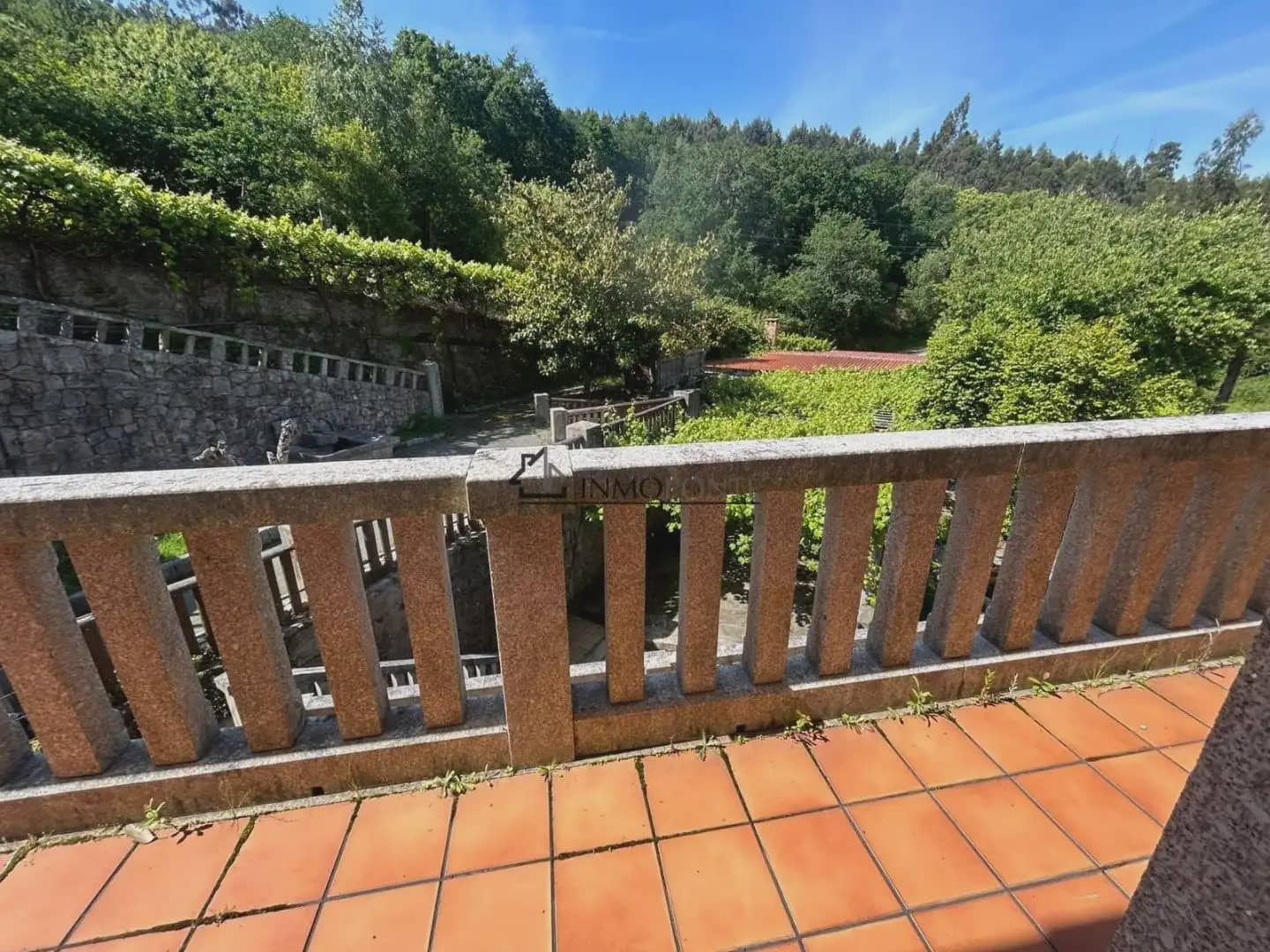 Gewerbe zu verkaufen in Cotobade - 800.000 € (Ref: 10021236)