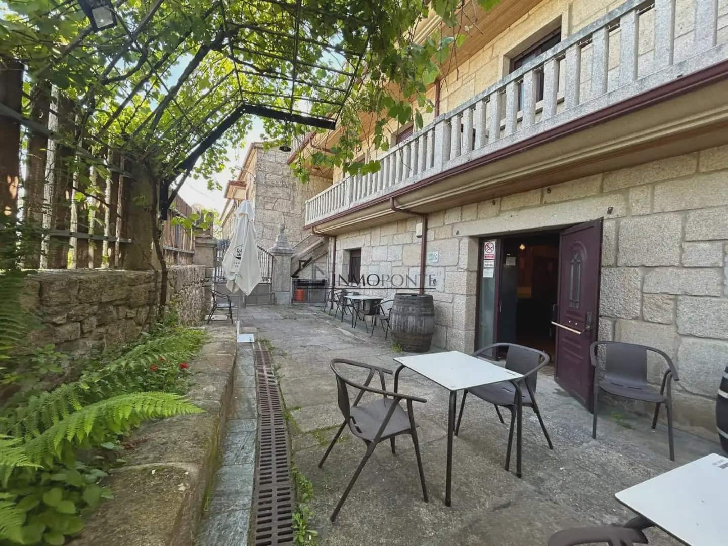 Gewerbe zu verkaufen in Cotobade - 800.000 € (Ref: 10021236)
