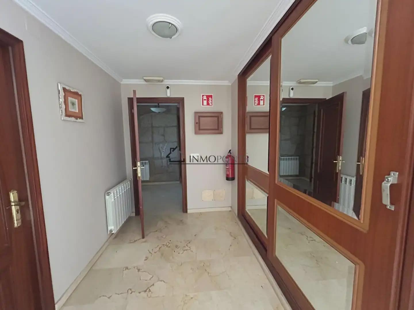 Gewerbe zu verkaufen in Cotobade - 800.000 € (Ref: 10021236)