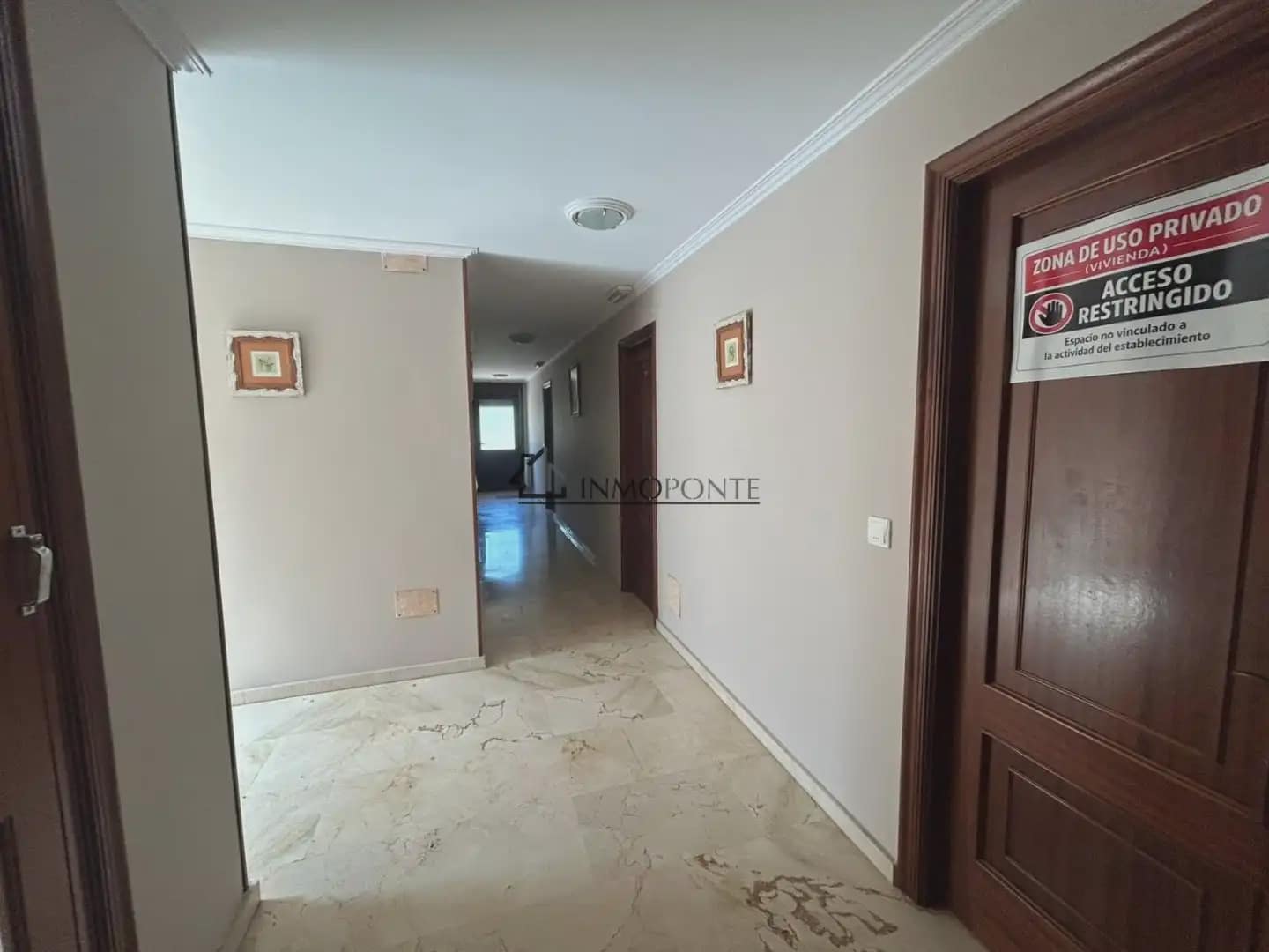 Gewerbe zu verkaufen in Cotobade - 800.000 € (Ref: 10021236)