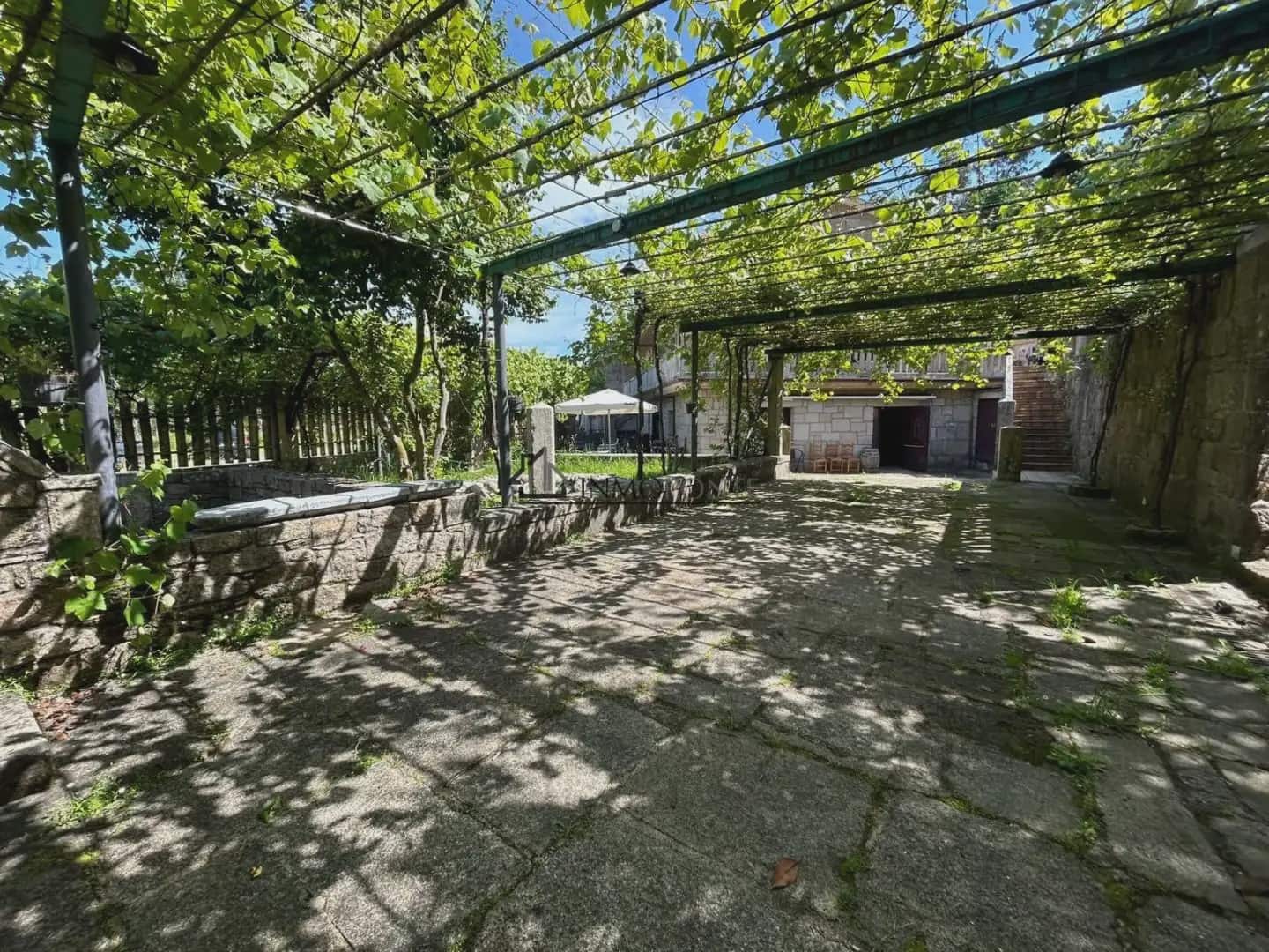 Gewerbe zu verkaufen in Cotobade - 800.000 € (Ref: 10021236)