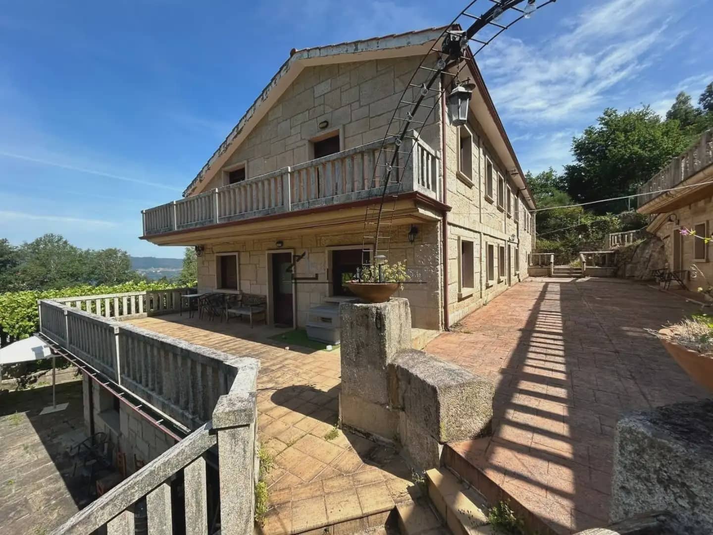 Gewerbe zu verkaufen in Cotobade - 800.000 € (Ref: 10021236)