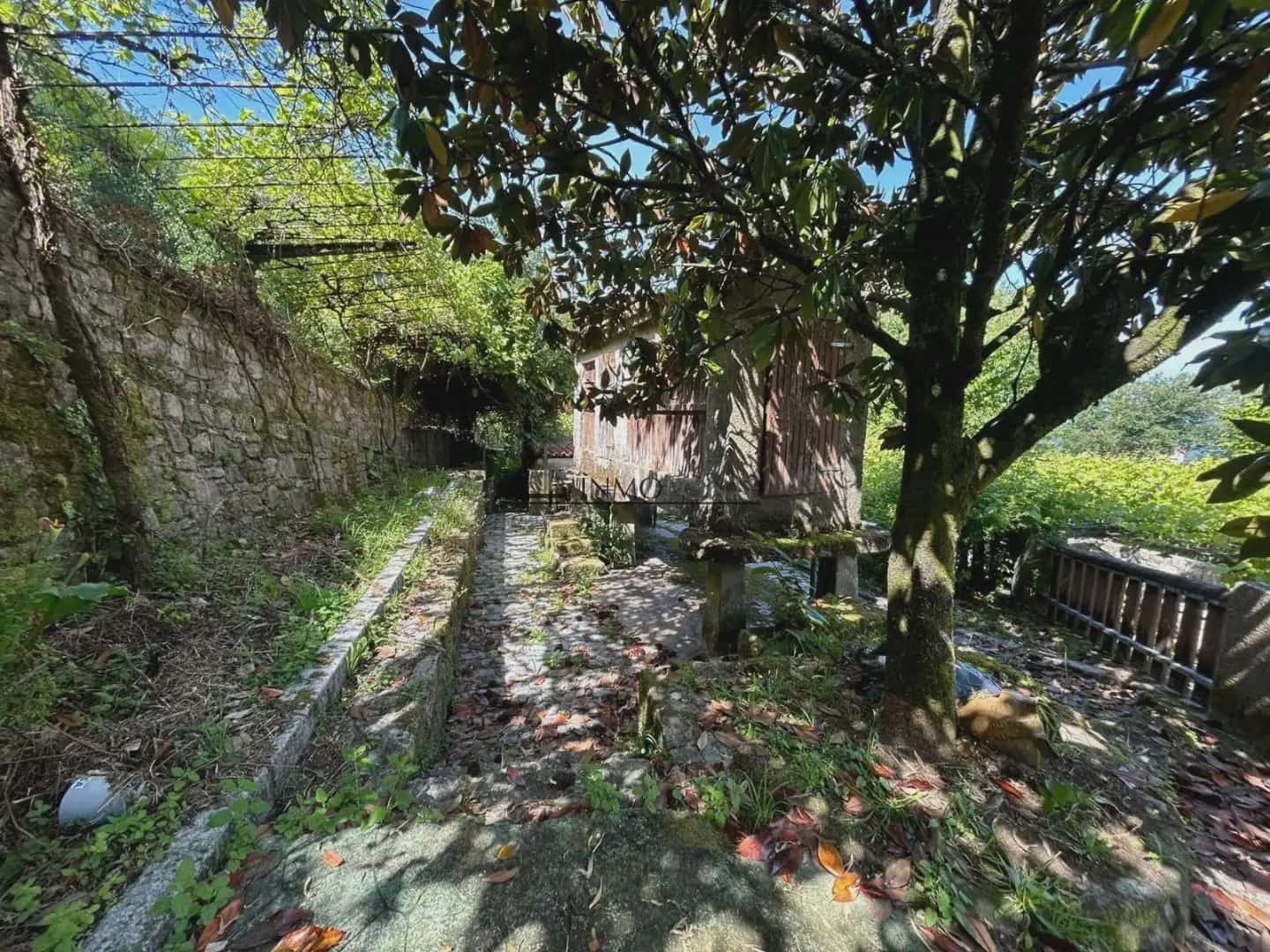 Gewerbe zu verkaufen in Cotobade - 800.000 € (Ref: 10021236)