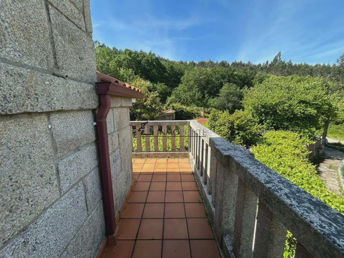 Gewerbe zu verkaufen in Cotobade - 800.000 € (Ref: 10021236)