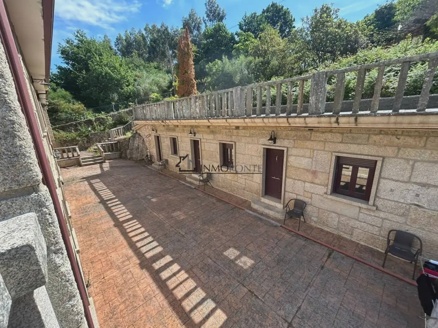Gewerbe zu verkaufen in Cotobade - 800.000 € (Ref: 10021236)