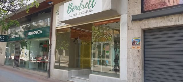 Local Commercial à louer à Pontevedra ville - 800 € (Ref: 10093960)