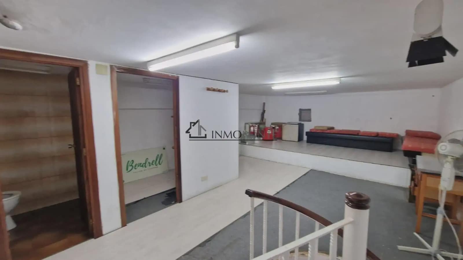 Kommersiell til leie i Pontevedra by - € 800 (Ref: 10093960)