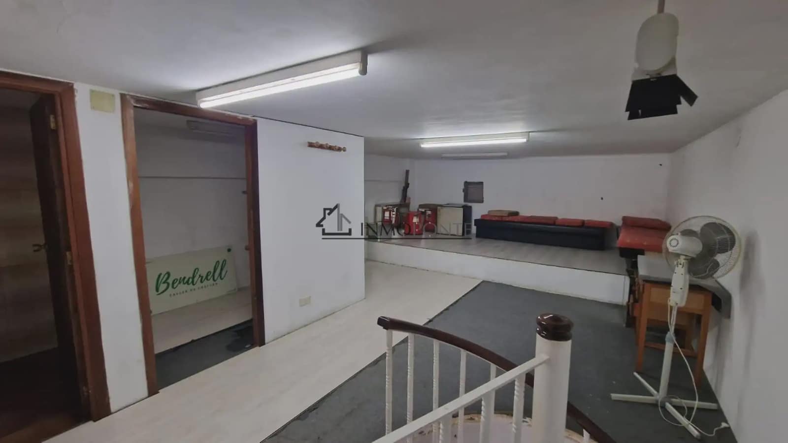 Kommersiell til leie i Pontevedra by - € 800 (Ref: 10093960)