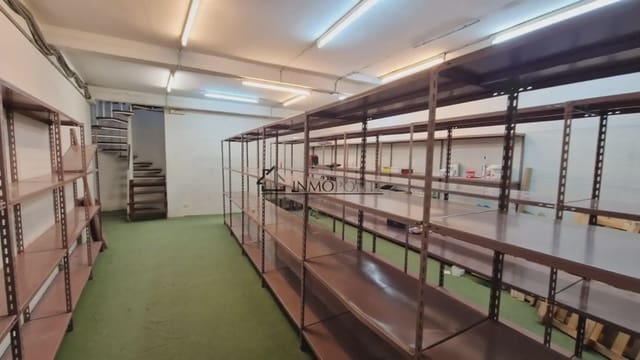 Local Commercial à louer à Pontevedra ville - 800 € (Ref: 10093960)