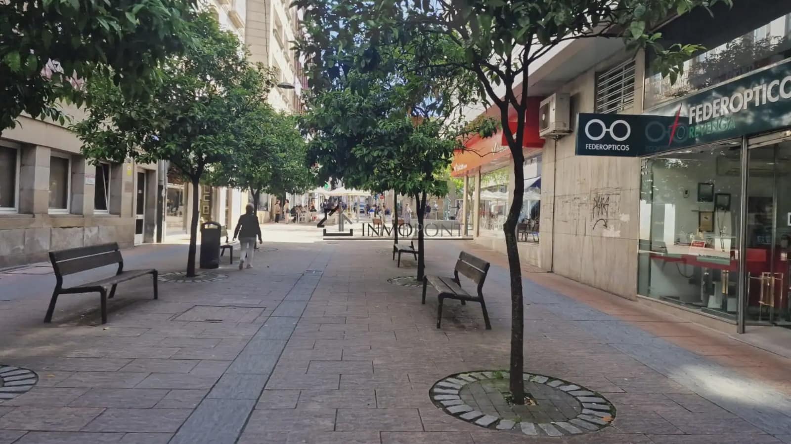 Kommersiell til leie i Pontevedra by - € 800 (Ref: 10093960)