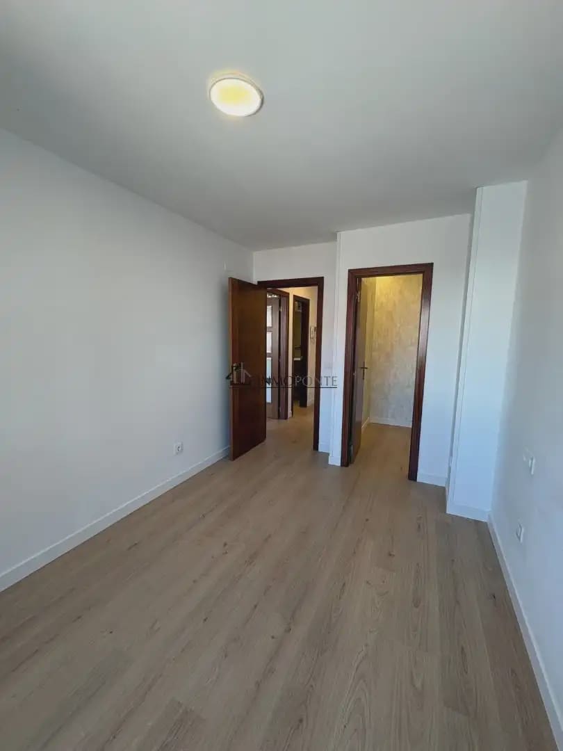 1 bedroom Flat for sale in Pontevedra city with garage - € 195,000 (Ref: 10115422)