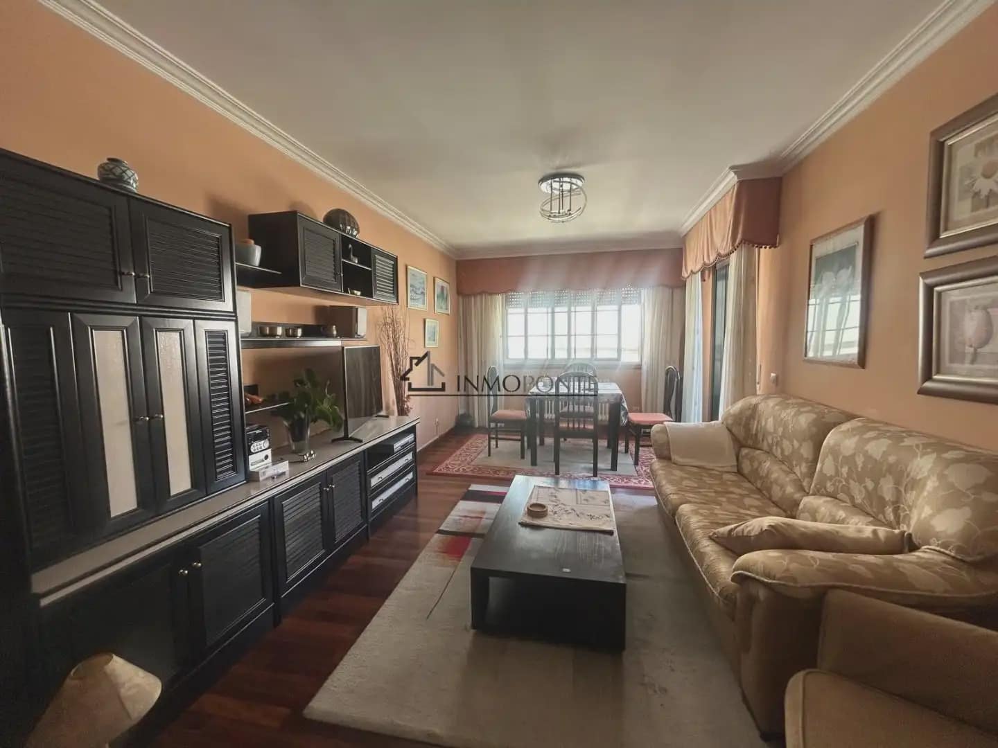 3 bedroom Flat for sale in Pontevedra city with garage - € 340,000 (Ref: 10124889)