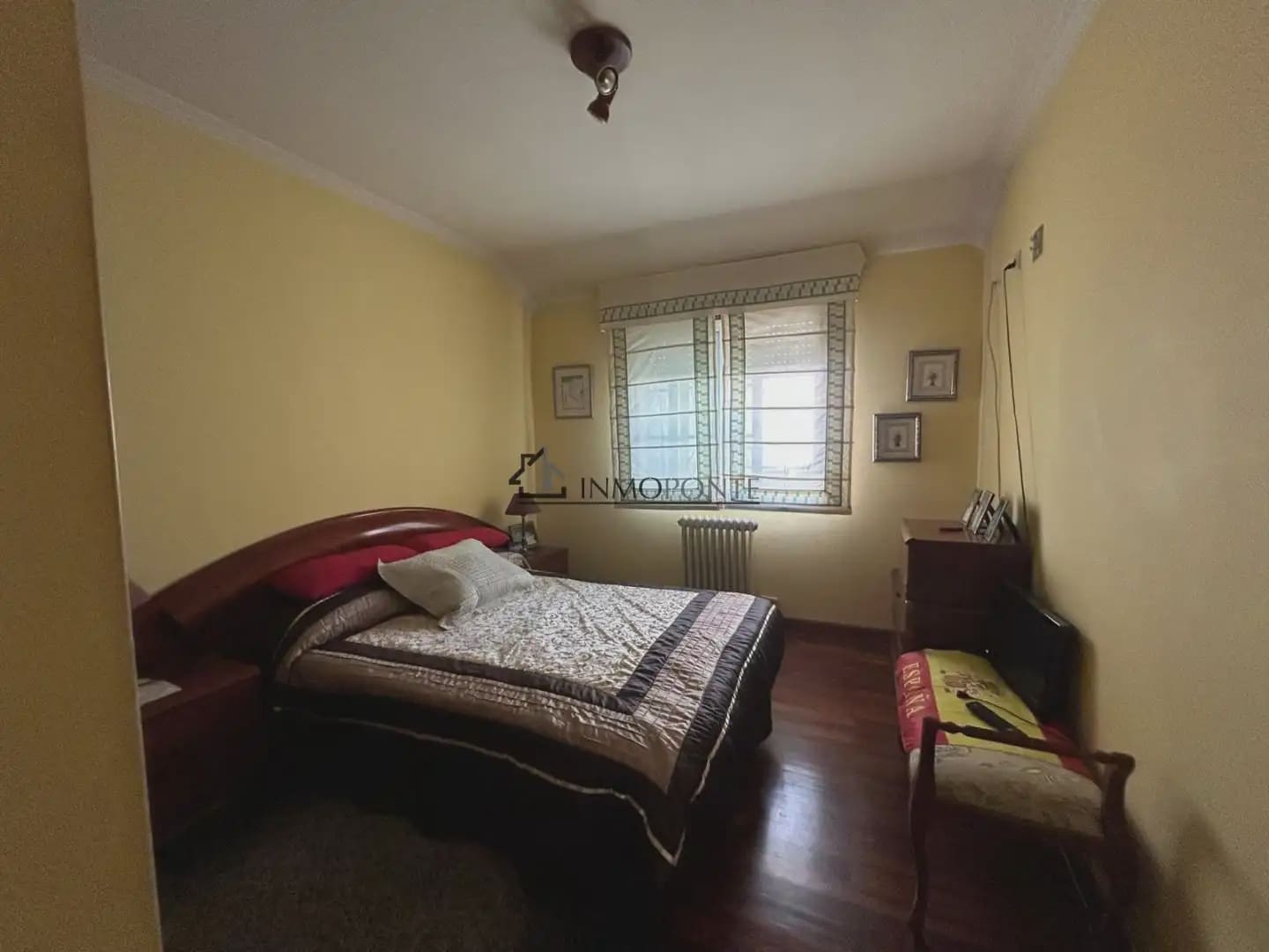 3 bedroom Flat for sale in Pontevedra city with garage - € 340,000 (Ref: 10124889)
