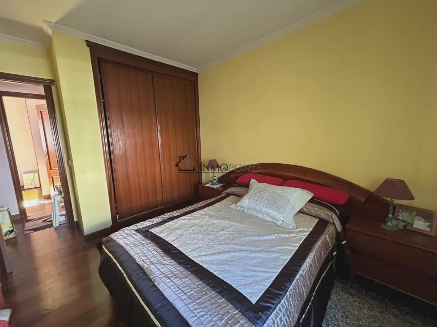 3 bedroom Flat for sale in Pontevedra city with garage - € 340,000 (Ref: 10124889)