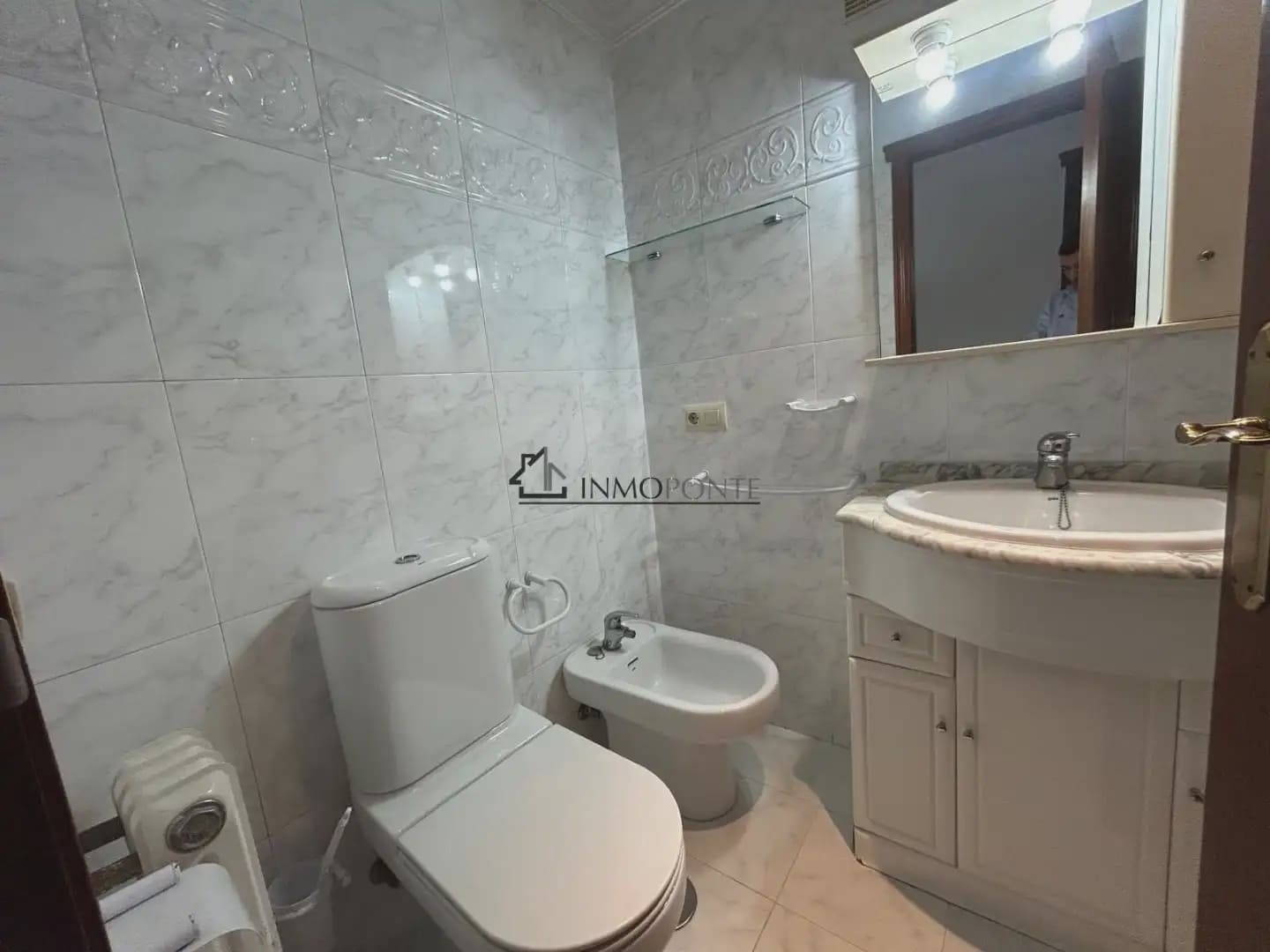 3 bedroom Flat for sale in Pontevedra city with garage - € 340,000 (Ref: 10124889)