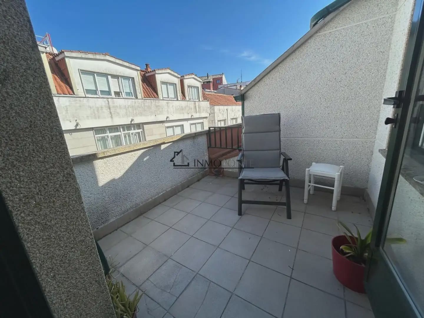 3 bedroom Flat for sale in Pontevedra city with garage - € 340,000 (Ref: 10124889)