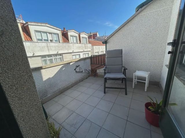 3 bedroom Flat for sale in Pontevedra city with garage - € 340,000 (Ref: 10124889)