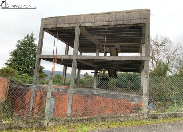 Villa til salg i Cerdedo-Cotobade - € 26.000 (Ref: 9018534)