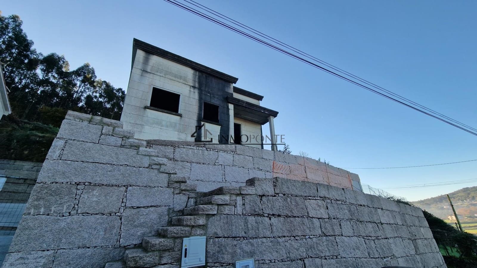 4 soveværelse Finca/Landehus til salg i Pontevedra by - € 160.000 (Ref: 9022798)